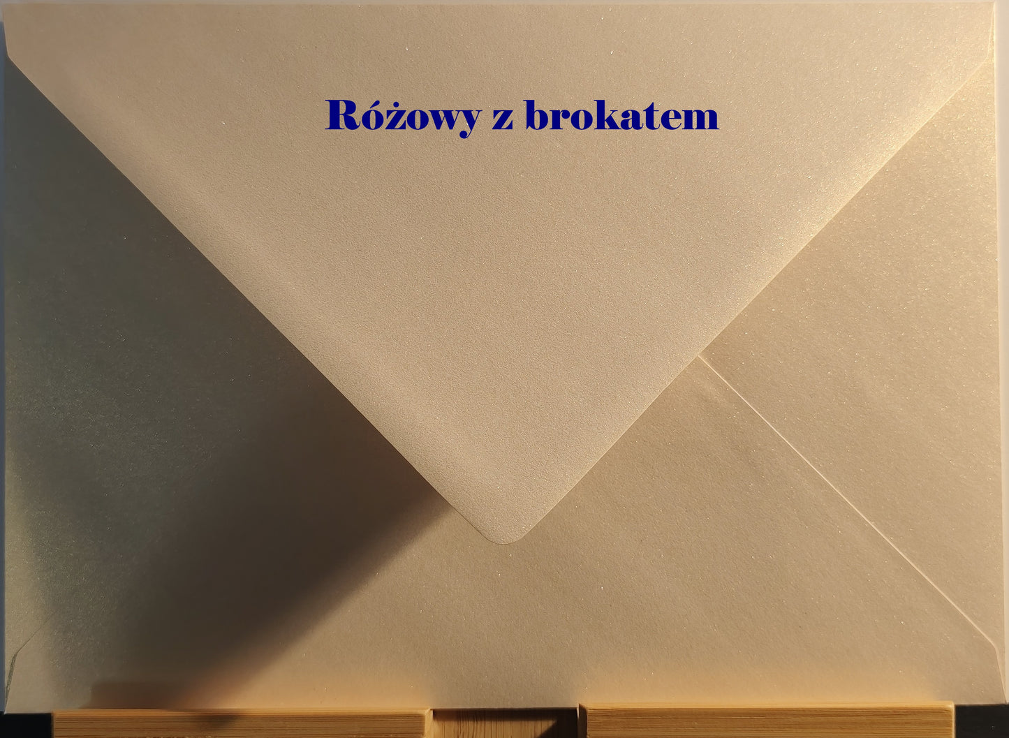 Kosmiczna Kartka Urodzinowa – UFO i Tort (A5)- Drukowana